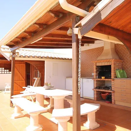 Rustic Bungalow I