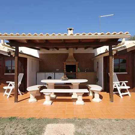 Rustic Bungalow I Mexilhoeira Grande